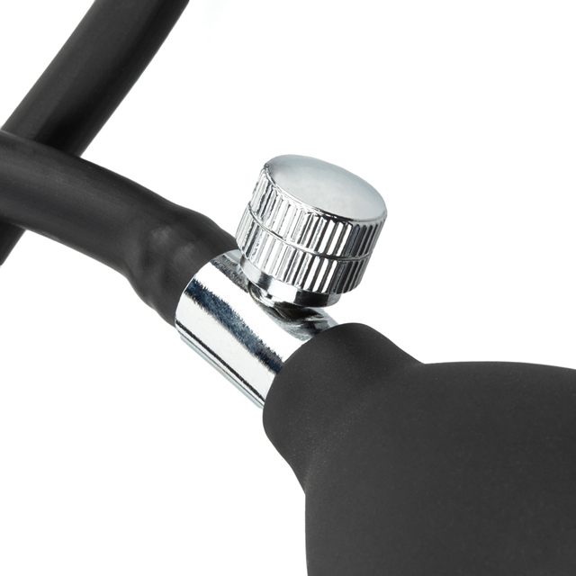 Inflatable Butt Plug With Pump 8 cm