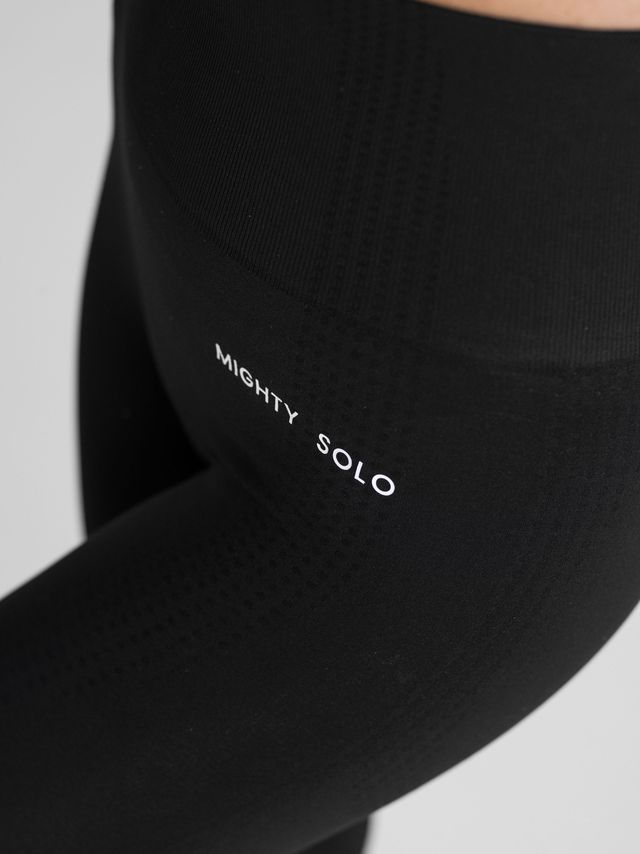 Mighty Solo Fit+ Black Leggings