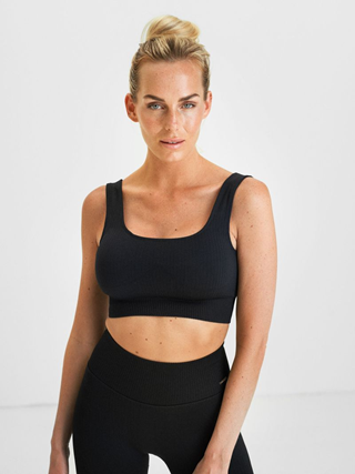 Mighty Solo Seamless Black Top