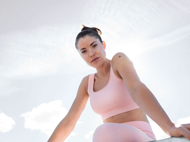 Mighty Solo Seamless Light Pink Top