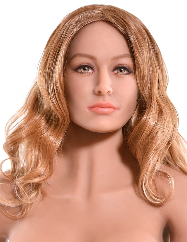 Bianca - Ultimate Fantasy Doll