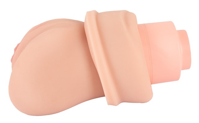 RealMasturbator Sucking and Vibrating