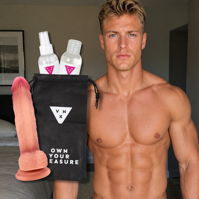 Ultra-Realistic Silicone Dildo 17.5 cm Kit
