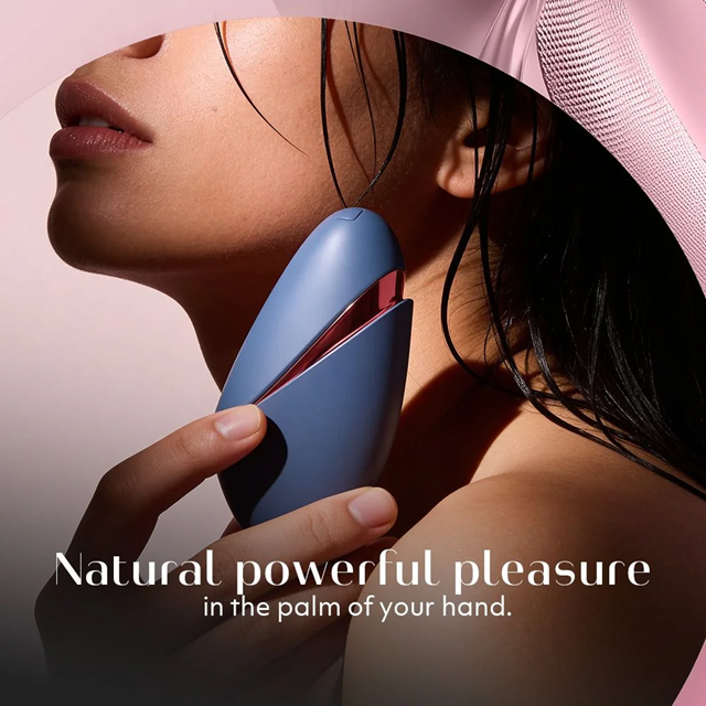 Womanizer Next Liberty Pleasure Air Stimulator Blue/Red